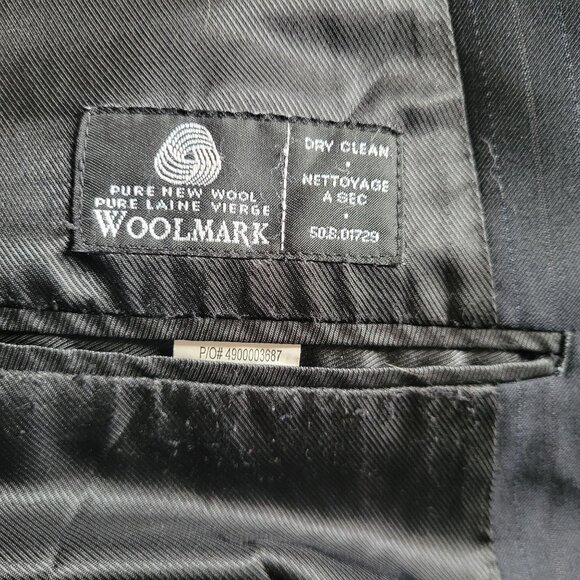 Calvin Klein Mens Wool Single-Breasted Suit Jacket Size 42S Black Pinstripe - Picture 5 of 10